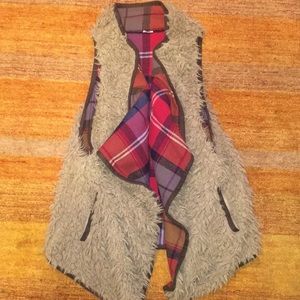 Reversible Furry/ Plaid Vest w/ Pockets